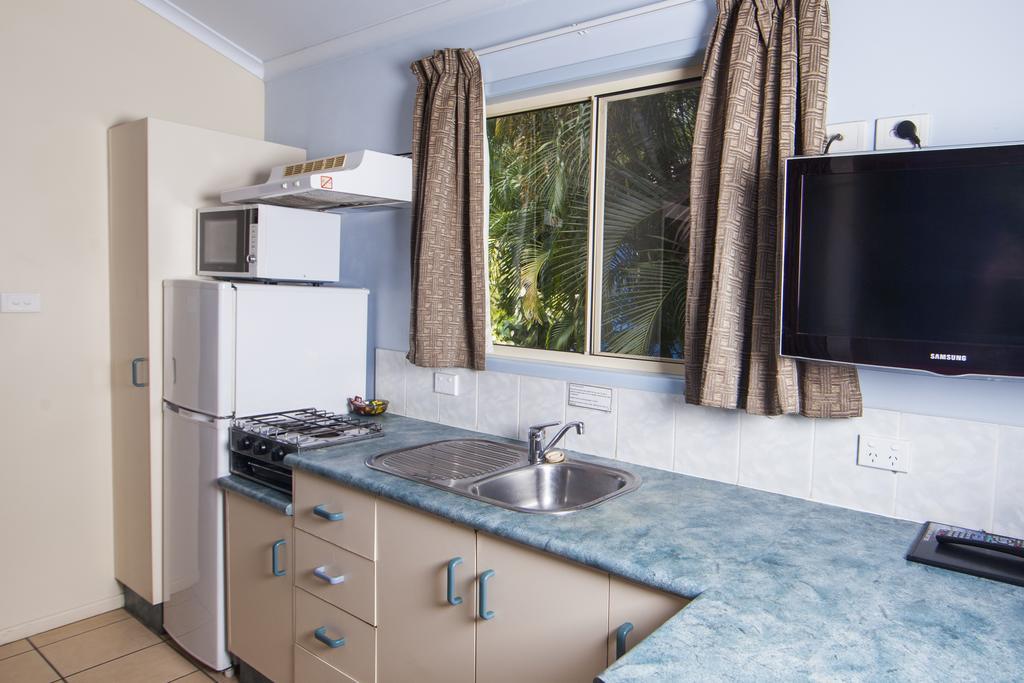 Lake Placid Tourist Park Hotel Caravonica Room photo